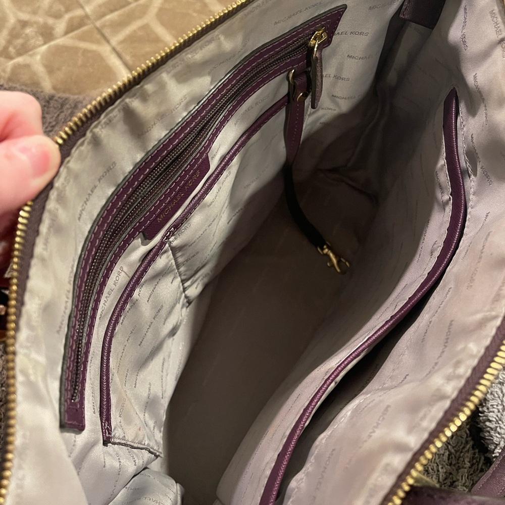 Michael Kors Tote Bag - Picture 3 of 3